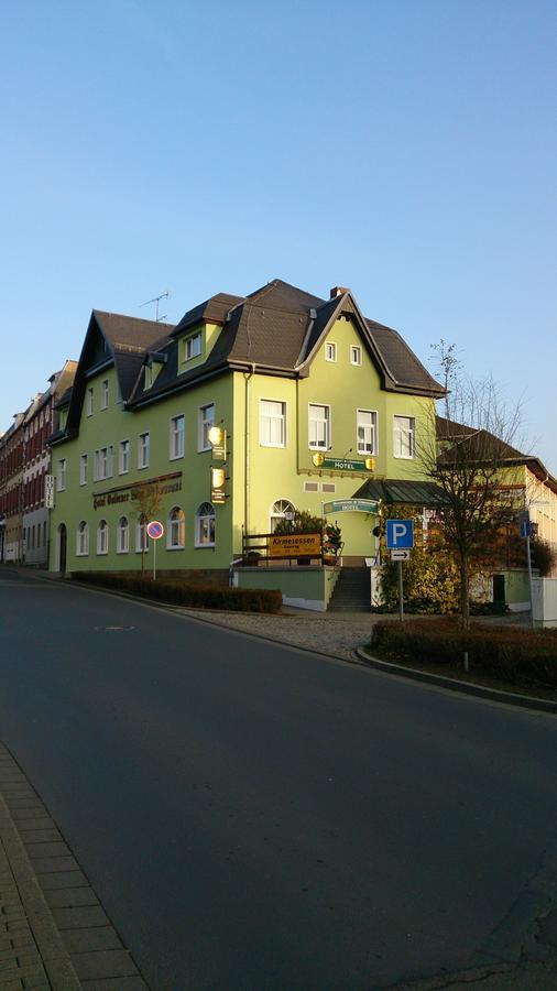 Goldener Loewe Triebes Hotel Exterior foto